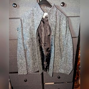 Ladies Coat/Jacket/Blazer